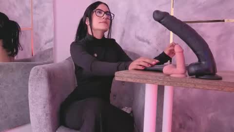  ella  online show from 02-21-26, 10:38