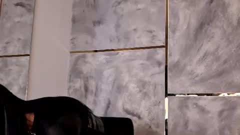  ella  online show from 07-25-26, 11:41