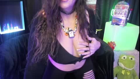 ELLE online show from 01-30-25, 11:13