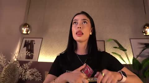 Elle Diane online show from 06-15-26, 12:13