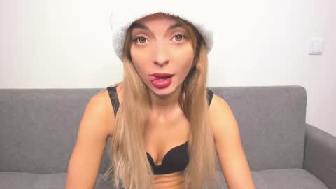 ellen_flow online show from 01-09-25, 09:27