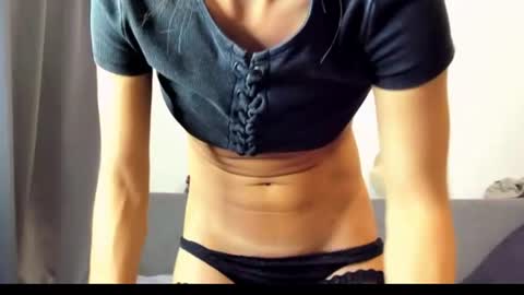 ellen_flow online show from 06-10-26, 08:08
