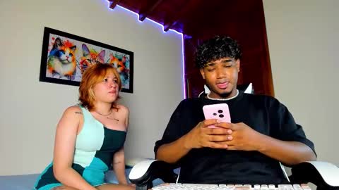 Snapshot of ellie_andy19 chatting on 11-10-25, 04:00 kev dani online show from 11-10-25, 04:00