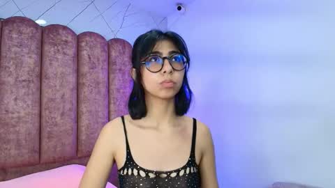 Ellie Bloom online show from 01-09-26, 06:42