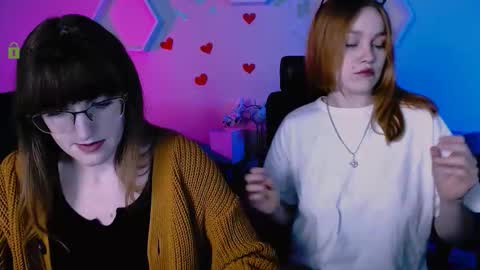 Ellie online show from 10-14-25, 07:36