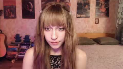 ellie_friendly online show from 07-14-26, 02:16