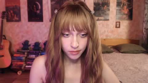 ellie_friendly online show from 07-22-26, 01:30