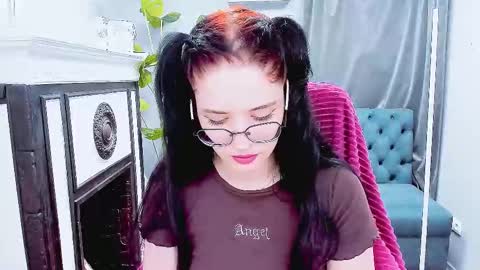 Snapshot of ellie_magic chatting on 03-01-25, 02:34 ellie_magic online show from 03-01-25, 02:34