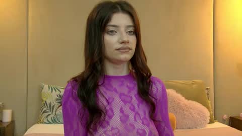 EllieWest online show from 07-26-26, 05:04