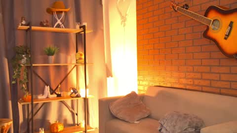 elliecutes online show from 05-26-26, 06:20