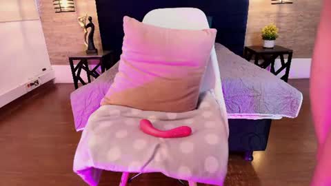 elliee_alves online show from 07-21-26, 02:19