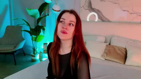 elliegarson__ online show from 02-04-26, 05:08