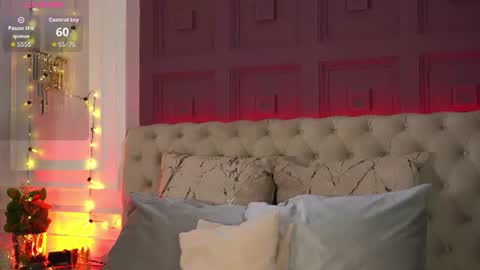 EllieJules online show from 07-14-26, 03:44