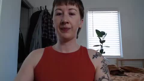 Snapshot of ellierowyn chatting on 02-26-26, 07:13 Ellie Rowyn online show from 02-26-26, 07:13