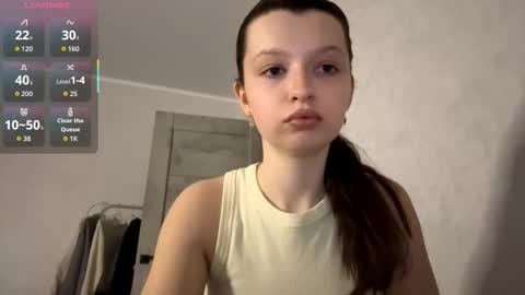 Snapshot of ellieschuffert chatting on 03-07-26, 05:43 Ellie online show from 03-07-26, 05:43