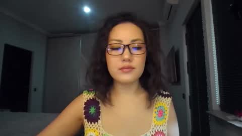 Snapshot of elliesoft chatting on 01-06-26, 08:18 elliesoft online show from 01-06-26, 08:18