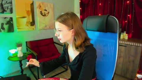 Elli online show from 04-05-26, 06:21