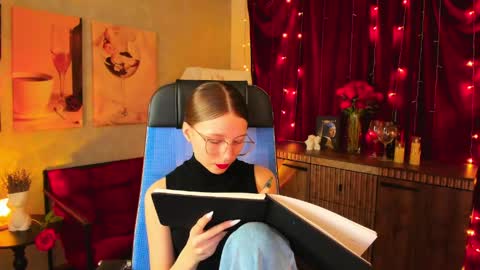 Elli online show from 04-06-26, 06:25
