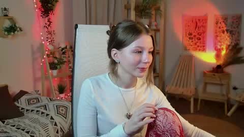 Elli online show from 04-11-26, 07:45