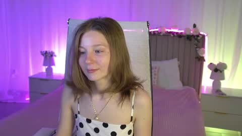 Elli online show from 05-06-26, 06:30