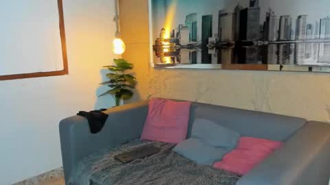 Elloit Colton online show from 11-23-25, 08:41