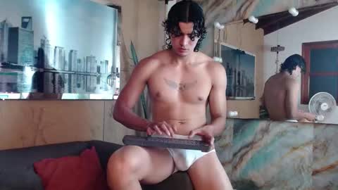 Elloit Colton online show from 11-26-25, 09:16