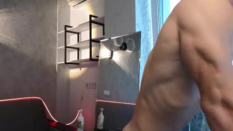 Snapshot of elliot_muscle04 chatting on 09-22-25, 03:30 elliot_muscle04 online show from 09-22-25, 03:30