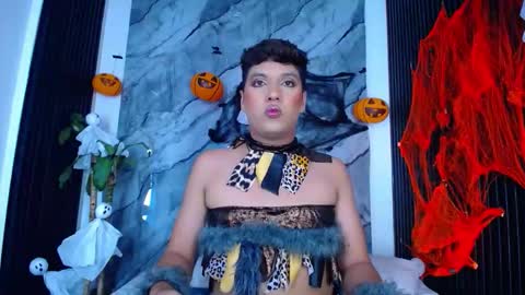Snapshot of ellis_brown chatting on 10-18-25, 01:08 Ellis online show from 10-18-25, 01:08