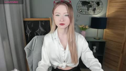 elliup online show from 04-12-26, 03:50