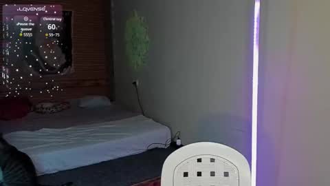 Elly online show from 03-24-26, 02:16