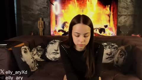 elly_ary online show from 02-24-26, 12:41