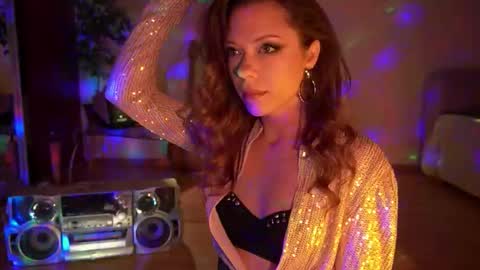 Snapshot of elly_fry chatting on 02-14-26, 07:21 Art Place online show from 02-14-26, 07:21