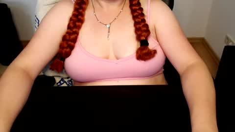 Elly online show from 07-10-26, 07:01