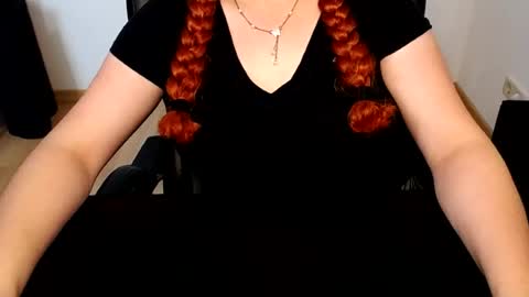 Elly online show from 07-24-26, 06:55