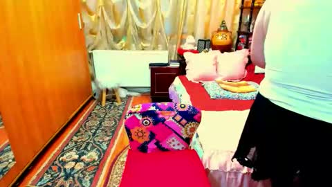 Snapshot of ellyhot53 chatting on 03-06-26, 02:46 ellyhot53 online show from 03-06-26, 02:46