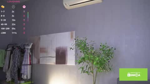 ellyl online show from 10-06-25, 08:12