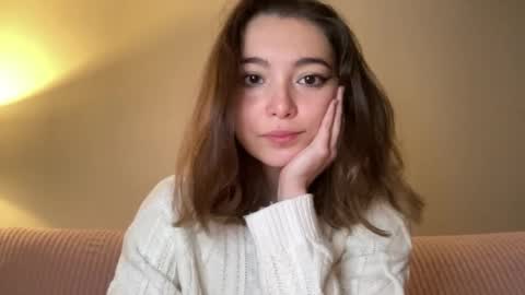Snapshot of ellynella chatting on 09-30-25, 10:37 Elina online show from 09-30-25, 10:37