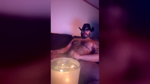 elmatahombre33 online show from 04-14-26, 02:17