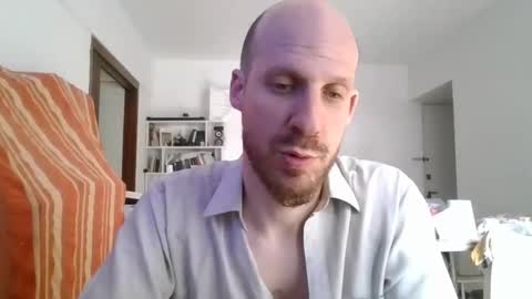 Snapshot of elmatirestrepo chatting on 12-21-24, 08:43 Mati Restrepo online show from 12-21-24, 08:43