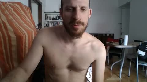 Snapshot of elmatirestrepo chatting on 01-10-25, 04:41 Mati Restrepo online show from 01-10-25, 04:41