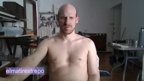 Snapshot of elmatirestrepo chatting on 10-04-25, 05:00 Mati Restrepo online show from 10-04-25, 05:00
