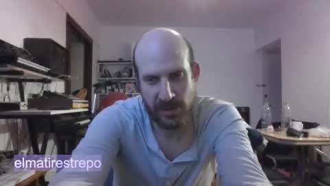 Mati Restrepo online show from 10-31-25, 12:22