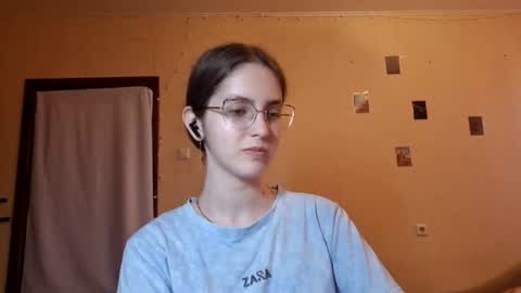 Kate online show from 06-10-26, 02:49