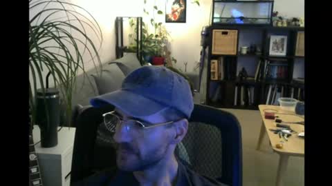 Snapshot of elmetaagain chatting on 07-05-26, 04:41 elmetaagain online show from 07-05-26, 04:41