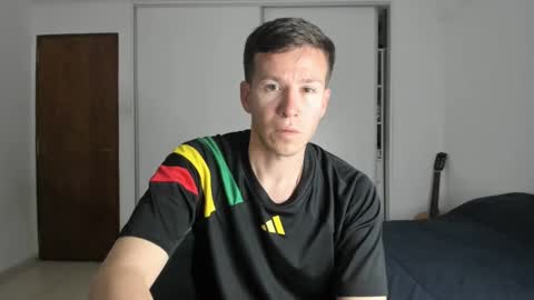 Snapshot of elnenedearg chatting on 09-20-25, 10:22 elnenedearg online show from 09-20-25, 10:22