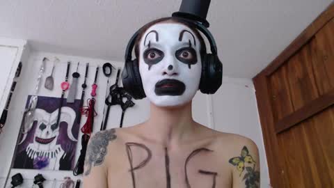 Snapshot of eloise_brown_ chatting on 01-05-25, 08:10 Chelsea Please help me to reach 100 thumbs up online show from 01-05-25, 08:10