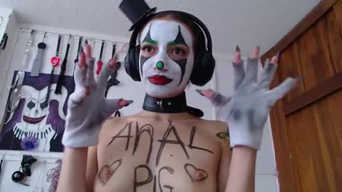 Snapshot of eloise_brown_ chatting on 03-02-25, 05:25 Chelsea Please help me to reach 100 thumbs up online show from 03-02-25, 05:25