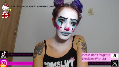 Snapshot of eloise_brown_ chatting on 11-17-25, 08:03 Chelsea Please help me to reach 100 thumbs up online show from 11-17-25, 08:03