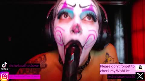 Snapshot of eloise_brown_ chatting on 01-12-26, 04:01 Chelsea Please help me to reach 100 thumbs up online show from 01-12-26, 04:01