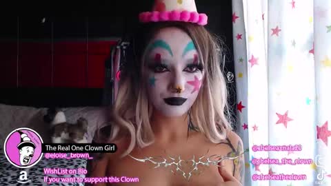 Snapshot of eloise_brown_ chatting on 02-17-26, 05:30 Chelsea Please help me to reach 100 thumbs up online show from 02-17-26, 05:30